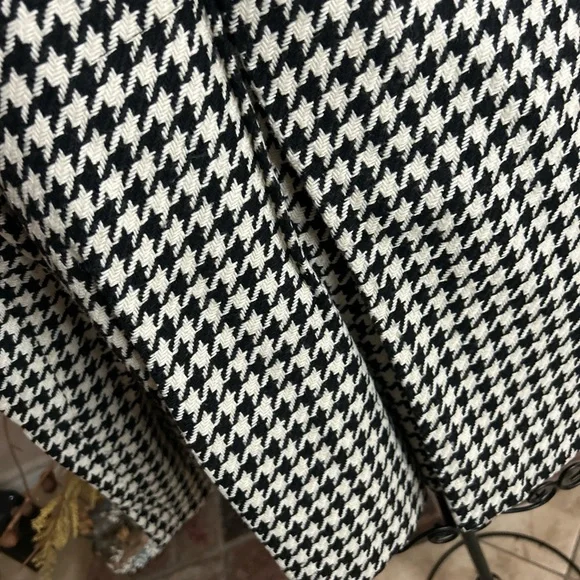 Charter Club Black and White Houndstooth Print Short Peacoat Sz L - Picture 3 of 4